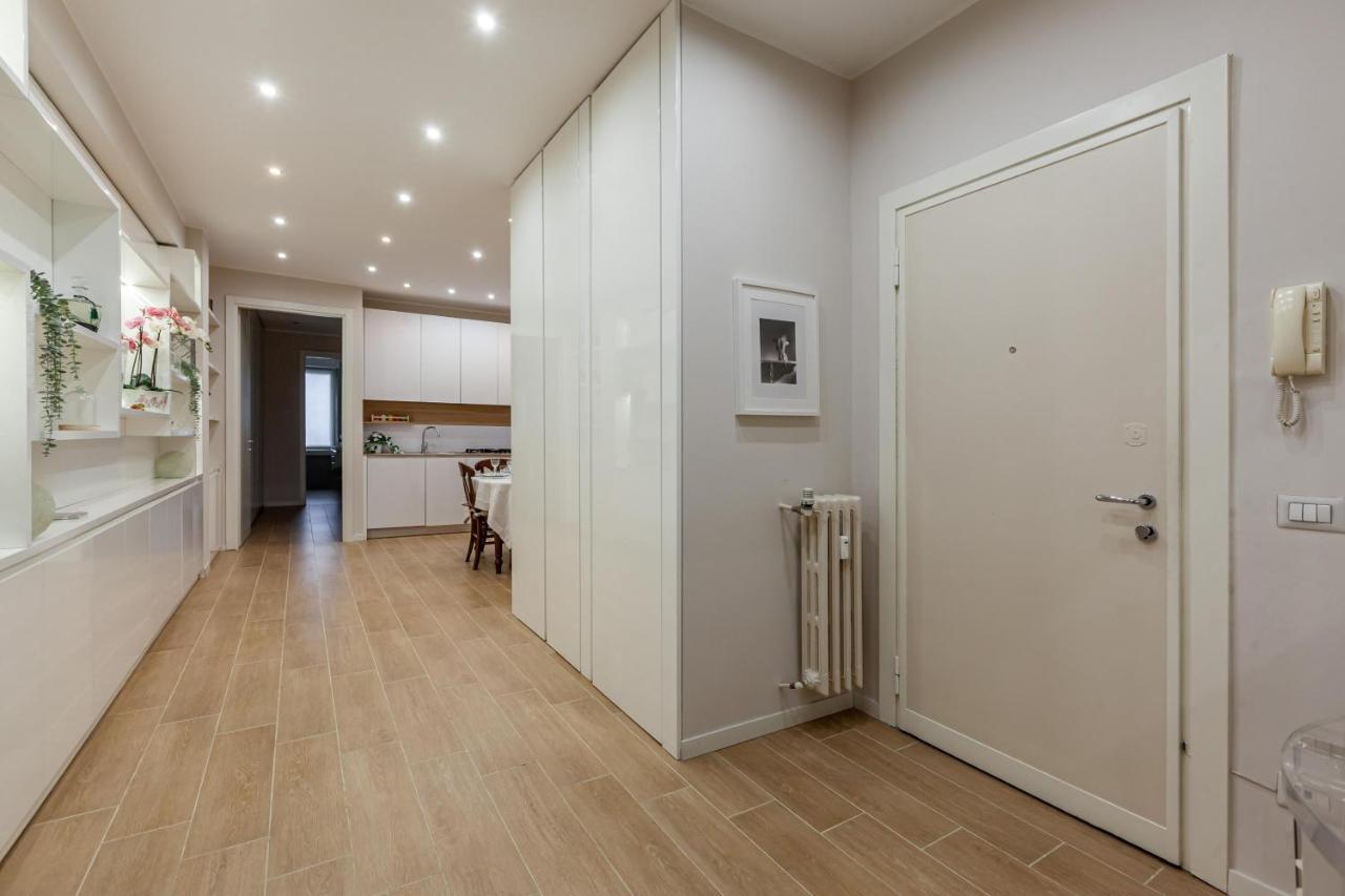 Bright Apt In Milano Citta Studi - 2 Balconies Luaran gambar